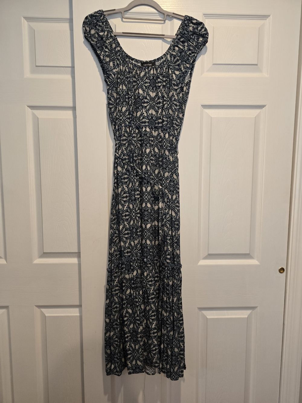 Karen Kane Dark Blue and White Geometric Maxi Dress With Pockets